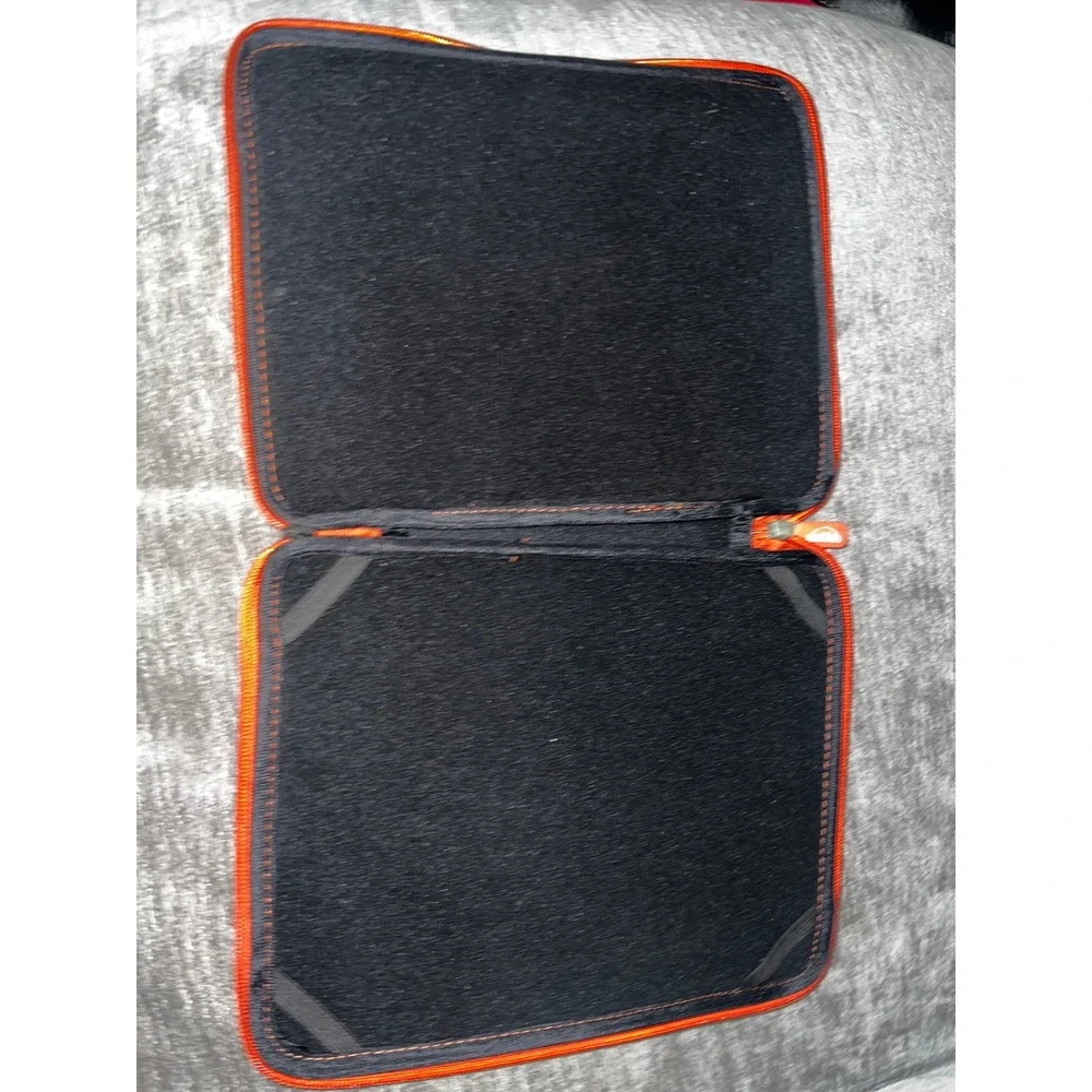 NeoSkin neoprene tablet